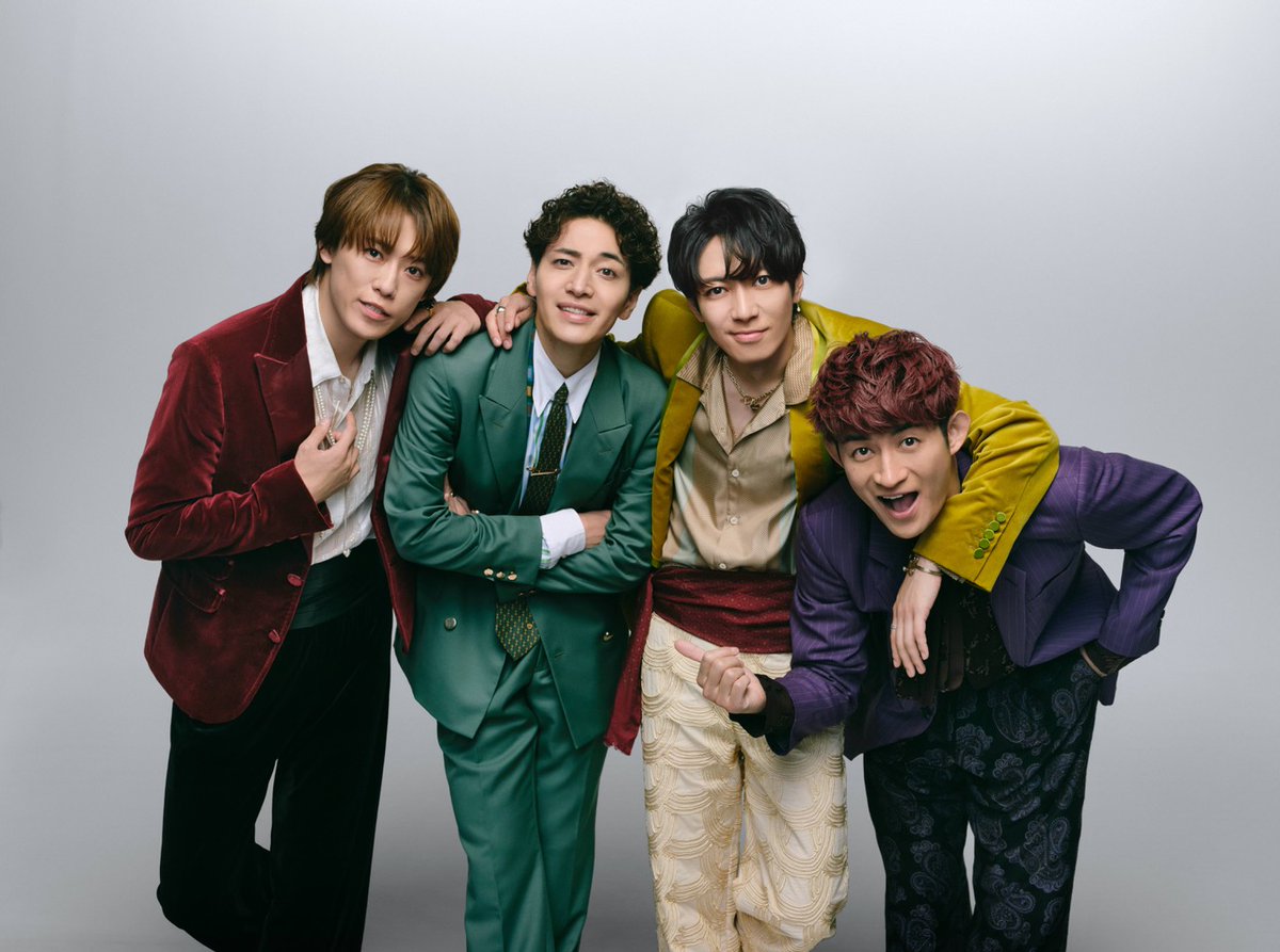 oricon's tweet photo. ふぉ～ゆ～、CDデビュー曲の詳細発表✨️

堂本光一プロデュース「BLOOM WORLD」
3形態のジャケット＆映像特典も公開

🟧カップリングは堂島孝平
前山田健一、井手コウジが提供
https://t.co/LJzpd4xyTk https://t.co/MOVj14Utwv