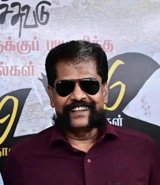 saijegadheeshh's tweet photo. மீசைய முறுக்கு கிட்டு... நெஞ்ச நிமித்திக்கிட்டு.... கைய புடிச்சுகிட்டு வருவானே...

லவடி கோபால் வீரமணி சிறுமிகளை பாலியல் வன்கொடுமை செய்த  விவகாரத்தில்‌ ஏதாவது பேசினானா https://t.co/PP232uo2sF