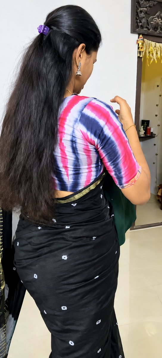 manmathaleelai0's tweet photo. Paththini pondati🤩sareeya uruvi ava thaaliya pidichi pakkathula iluthu ava lips rusichite søøtha pesanji edukanum🍑avala bedla thooki pottu kaala virichu køødhila pøøla sorugi face ah nakkite økkånům🍌ivaloda innocent face la echchi thuppi nalla øømba vidanum💋
#facecard #ass https://t.co/oTij4m26Du