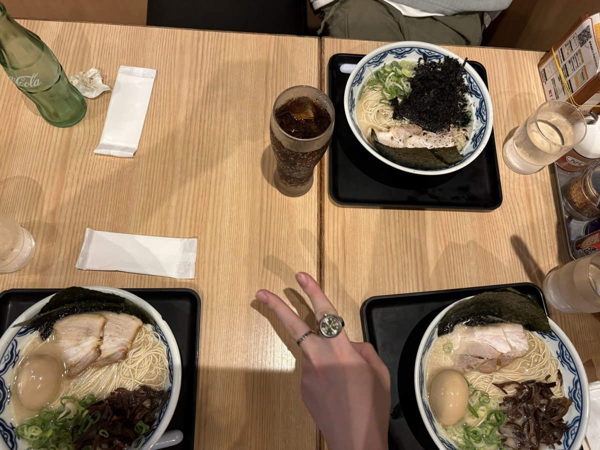 VRchat_puruchan's tweet photo. 東京最後のご飯！
品川で麺を啜りました https://t.co/WvqUyAzvzm