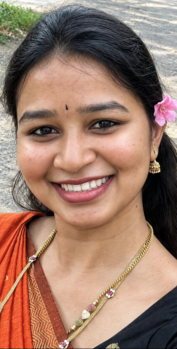 manmathaleelai0's tweet photo. Paththini pondati🤩sareeya uruvi ava thaaliya pidichi pakkathula iluthu ava lips rusichite søøtha pesanji edukanum🍑avala bedla thooki pottu kaala virichu køødhila pøøla sorugi face ah nakkite økkånům🍌ivaloda innocent face la echchi thuppi nalla øømba vidanum💋
#facecard #ass https://t.co/oTij4m26Du