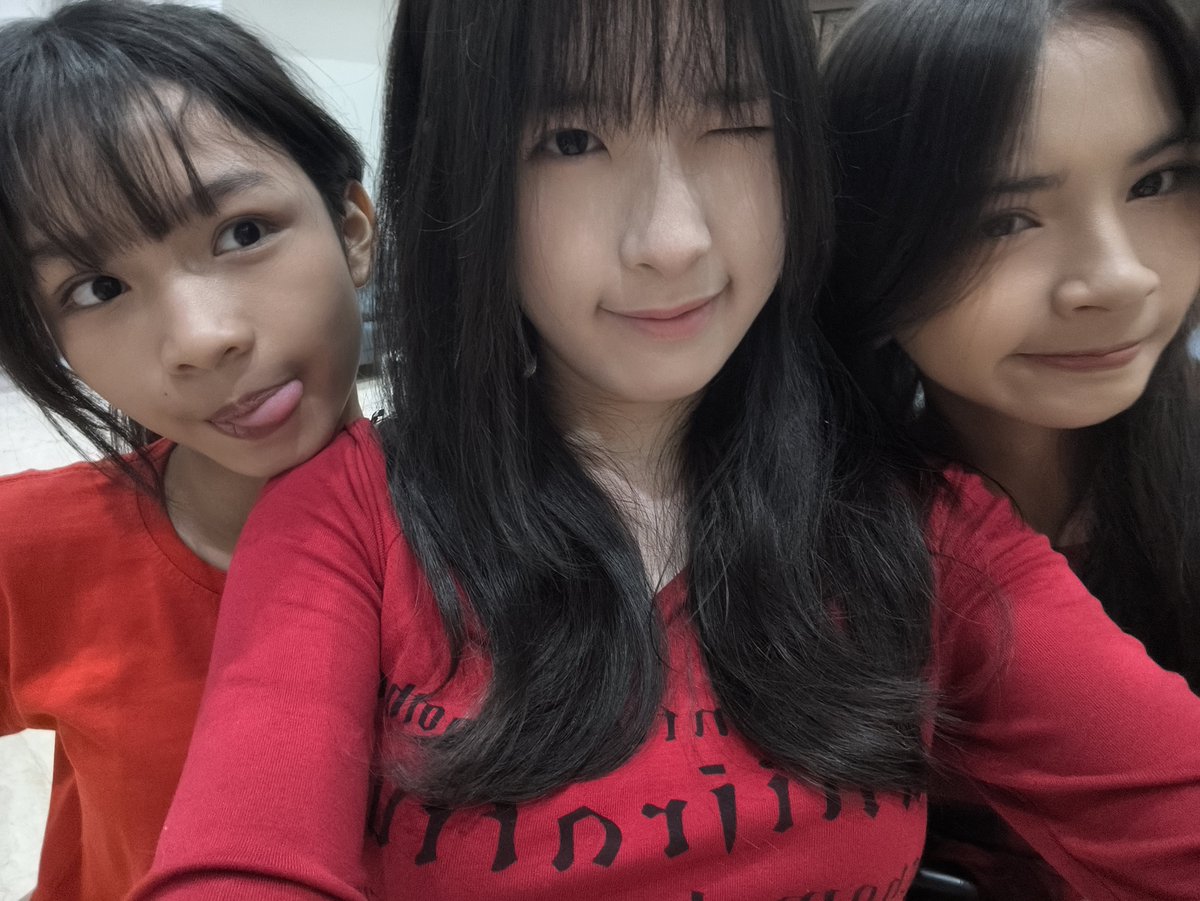 Heidi_JKT48's tweet photo. red red ❌❌ https://t.co/yPuKgnHP2U