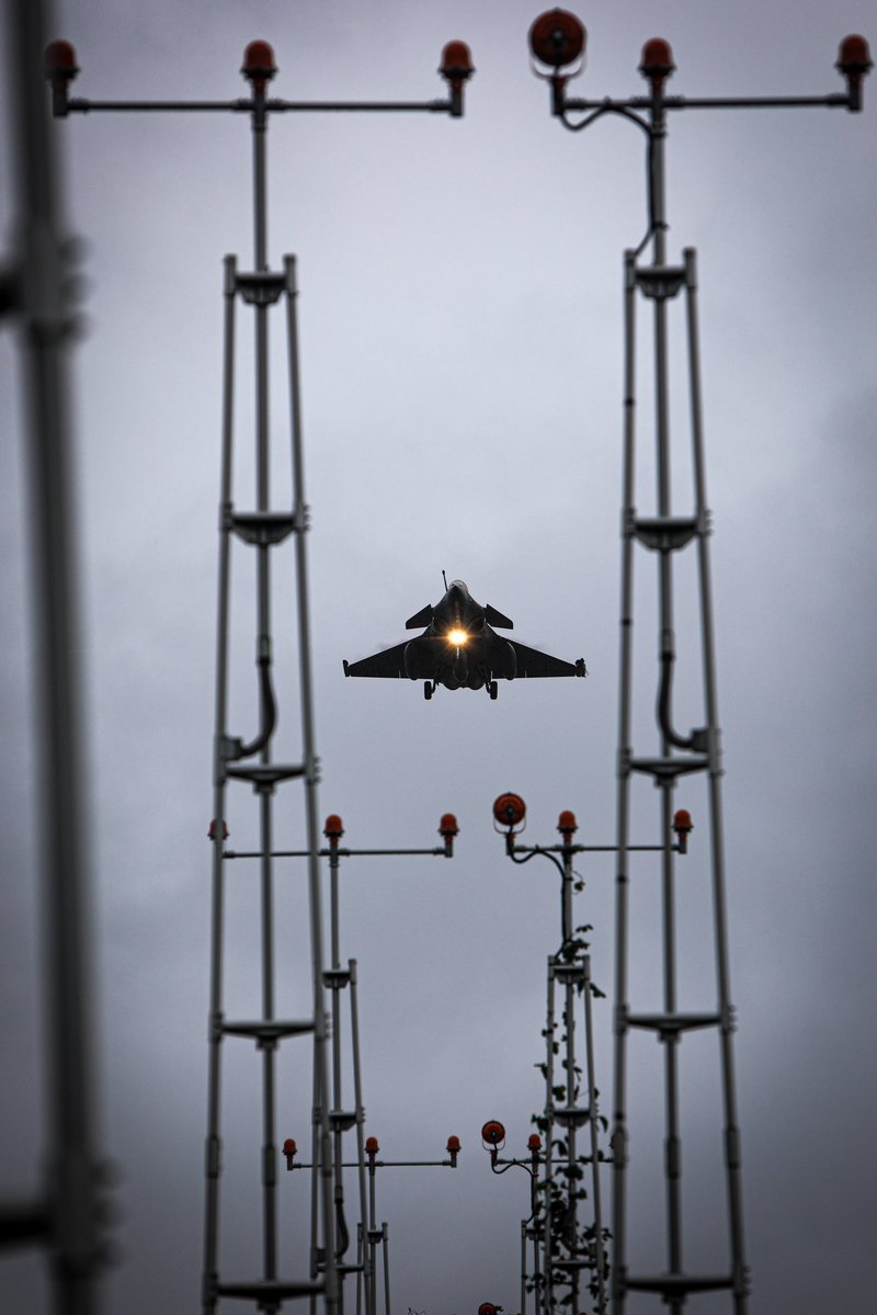 AlwaysBehind302's tweet photo. 2026.9 RJAH/IBR

Rafale vs F-2

#PEGASE26 
#百里基���
#フランス航空宇宙軍
@EscadronsChasse https://t.co/5lPZxaWeBW