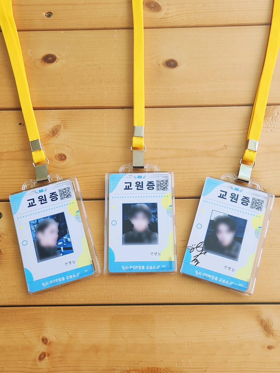 3oundofJAE's tweet photo. 260921 맞춘다카니 인스타 #명재현

🎒 [K-POP 맞춤 교습소]

맞춘다카니 10월 클래스 예고🚪
10월 첫번째 수업을 책임질 NEW 쌤 미리보기 👀

카니 학생을 찾아올 새로운 선생님을 눈치채셨다면
기대평을 댓글로 남겨주세요! ✍️

🗓️ 7회 본편 공개
2026.10.02 (금) 오후 6시 🎬 https://t.co/Mq25mYufgj