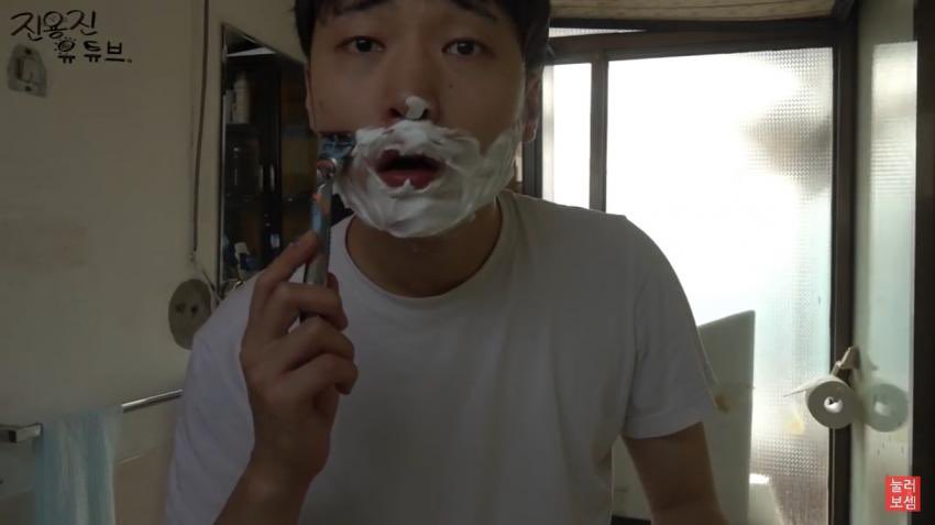Ggamgars's tweet photo. 진용진 영상 안 올려서 하는 내가좋아하는용진타래 https://t.co/ZCUvKLoFnZ