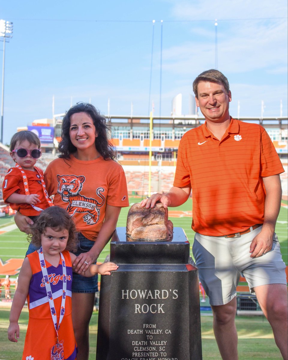 IPTAY's tweet photo. Thank you to the Key family for being Saturday’s Donors of the Game! We appreciate all you do to support IPTAY and Clemson student-athletes! 🐅 https://t.co/LXDYX5sP3C