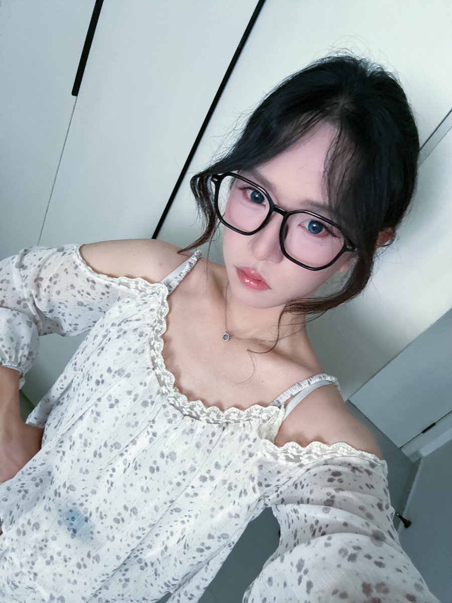 QQDaDa321's tweet photo. 多点关心多点爱
#男娘 #伪娘 https://t.co/H58ns8HPFk