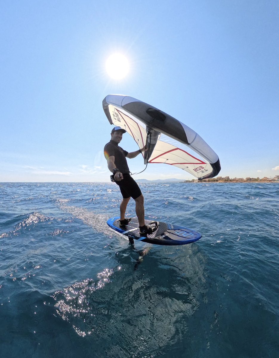 Apalagakis's tweet photo. Wingfoil dayπ¦
#surftoys #vayu #chaseproject #axisfoils https://t.co/zqr5jQk57v