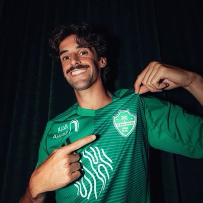 trincao_07's tweet photo. #NewProfilePic
#AlAhli
#الاهلي_السعودي https://t.co/RDzE0Wki9K