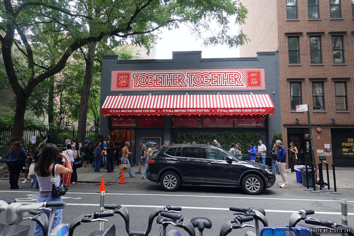 evgrieve's tweet photo. ICYMI: A confrontation outside the Harry Styles pop-up on 2nd Street ended w/ East Village bookseller Bonnie Slotnick, 72, arrested &amp; spending 12 hours in custody. She tells @Joy_of_photos what happened &amp; about the friction on the block leading up to it. https://t.co/iYbWEYuyTK https://t.co/7bpbdgn99U