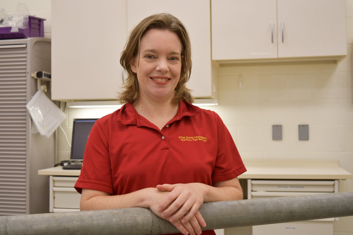 ISUVetMed's tweet photo. HONORED. Dr Theresa Beachler, assistant professor of theriogenology, is @ISUVetMed's Early Achievement Professional Practice Award recipient. She translates cutting-edge reproductive science into practical, applicable info for animal owners &amp; practitioners #developdiscoverdeliver https://t.co/Mldo3b1R1W