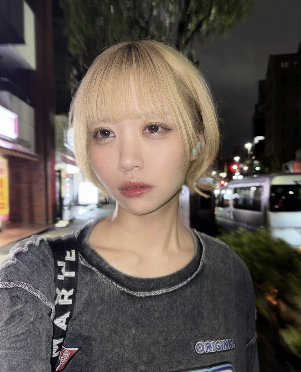 SOMO2_miki's tweet photo. イベントが中止にならない限り どんなに過酷な状況でもライブをしたい。
それを救うのがアイドルだから。元気とか勇気とかいっぱいあげたいから。
もし生き甲斐にしていたたった1日がなくなってしまったら。みんなが同じ気持ちや境遇じゃないってのを心に置いてライブしたいです！ https://t.co/01UGGAkDrN