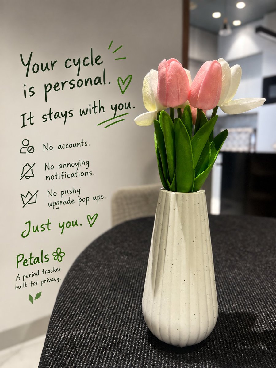 Petals_app's tweet photo. Your cycle is personal. Your tracker should feel that way too.  
🔒 No accounts 
📷 No annoying notifications https://t.co/818qSmwA0K 
#periodtracker https://t.co/VYEZNEuSt7