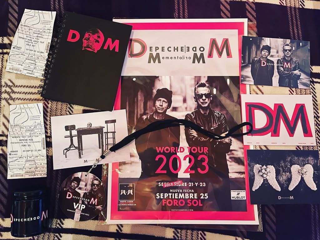 gabovazquezg's tweet photo. Hace dos años, el #mementomori de #depechemode en el #forosol...
@depechemode
#davegahan #martinLgore https://t.co/SWjJ7micYp