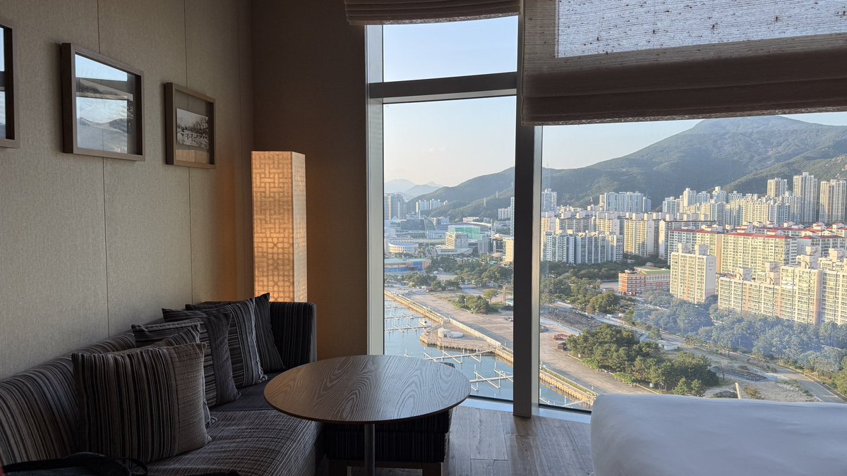 gamchannn's tweet photo. BUSAN  또 다녀와쩌
엄두니님 하얏트 도네 감사하빈다 https://t.co/eOauMB50Wm