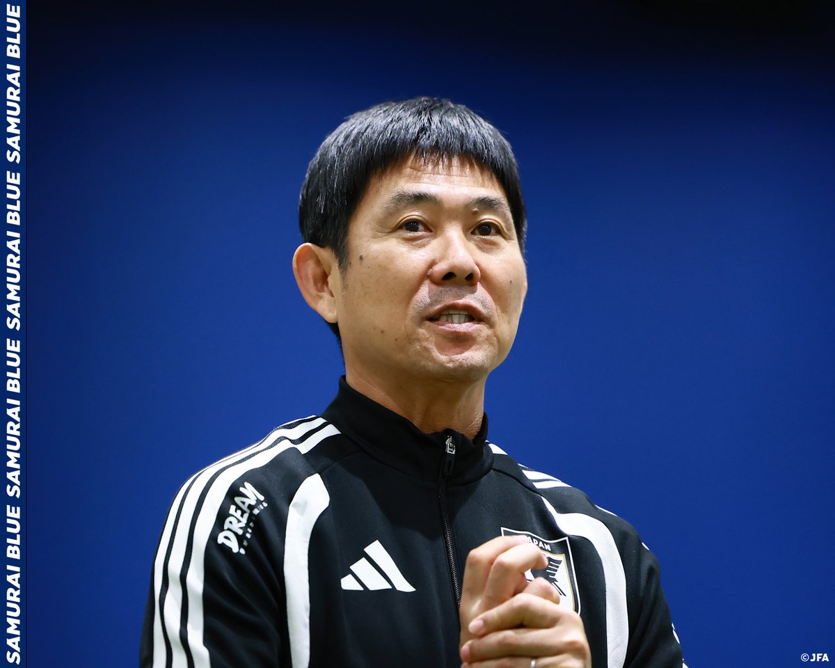 jfa_samuraiblue's tweet photo. 🔹𝗦𝗔𝗠𝗨𝗥𝗔𝗜 𝗕𝗟𝗨𝗘🔹

活動初日は室内でトレーニングを行いました💪

#サッカー日本代表 https://t.co/B5LHUKu15t