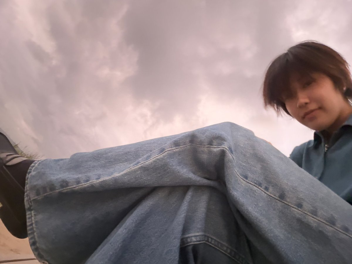 wsnvq's tweet photo. #ボーイッシュ
 #wlw https://t.co/hbBymsESIR