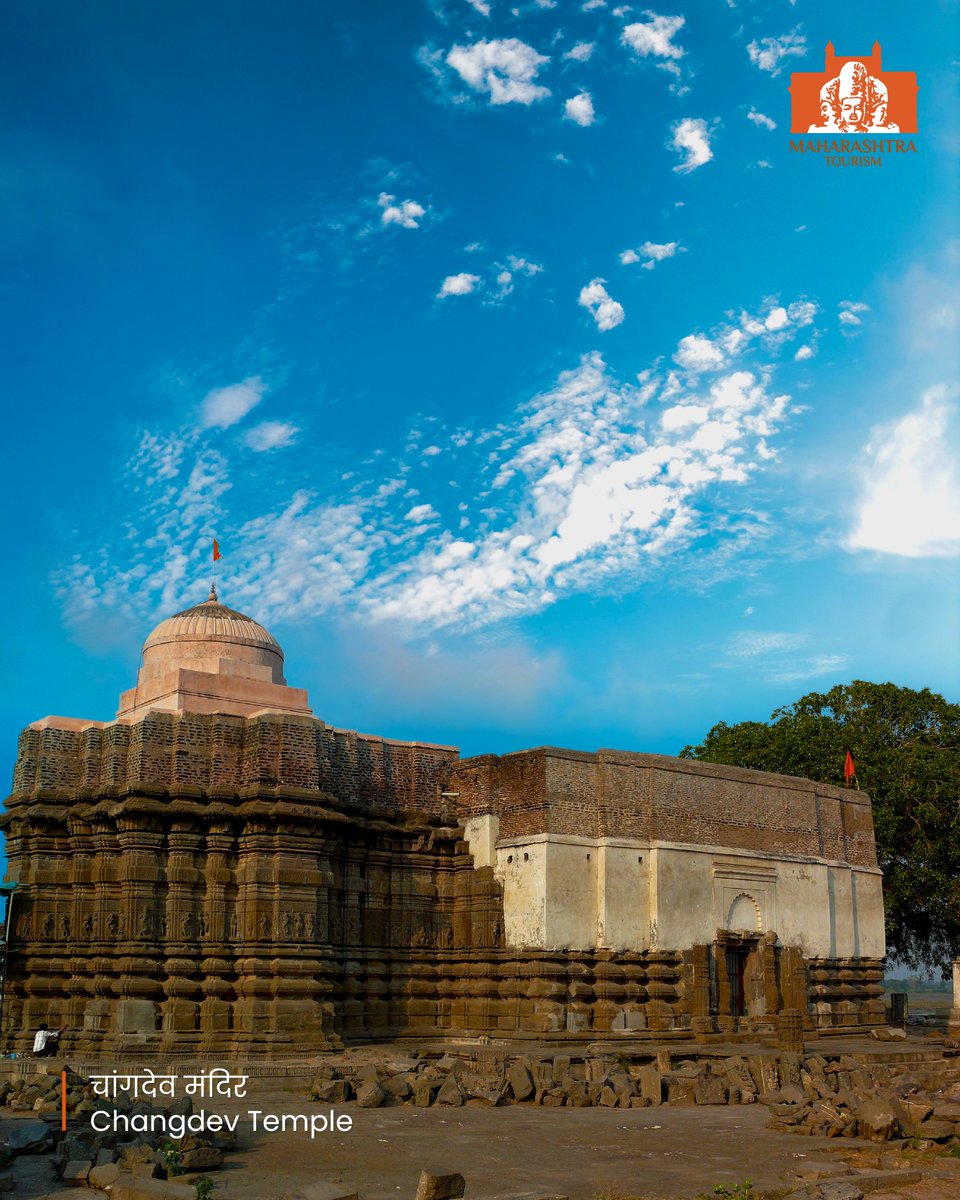 maha_tourism's tweet photo. The next destination in our series of “36 Districts of Maharashtra” is Jalgaon.
Jalgaon is a district where ancient history, spirituality and unique heritage come together to reveal another fascinating side of Maharashtra. From the region's Bronze Age caves and the fascinating https://t.co/lJpoz5ziri