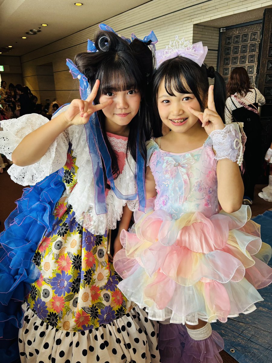 _kohatan_'s tweet photo. 愛知キッズコレクション✨
名古屋のみなさんありがとうございました🥹💖
Yukino Yonezawaさまのステキなお衣装とヘアメイクでお姫様をこはたんなりに表現しました🎀長いドレスを着たのは初めてだったから嬉しかったです💗ありがとうございました😍
#こはたん #GLUES #愛知キッズコレクション https://t.co/VRiXaQmMMb
