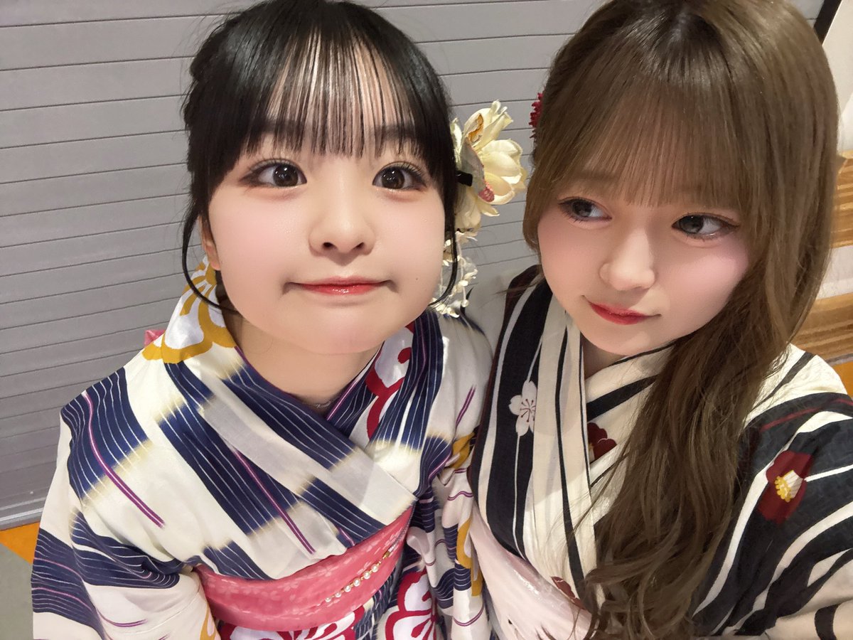ibuki1484_hkt's tweet photo. 最近会うたびに「なんかいぶさんかわいい」って真っ直ぐな目で言われる。

だから心の中でタベタイタベタイタベタイ
と思いながら「そうか？😐」って返す。
ペチンしていい？たべてい？
りゅうママ許可ください。お願いします。 https://t.co/uuGJX73qeV