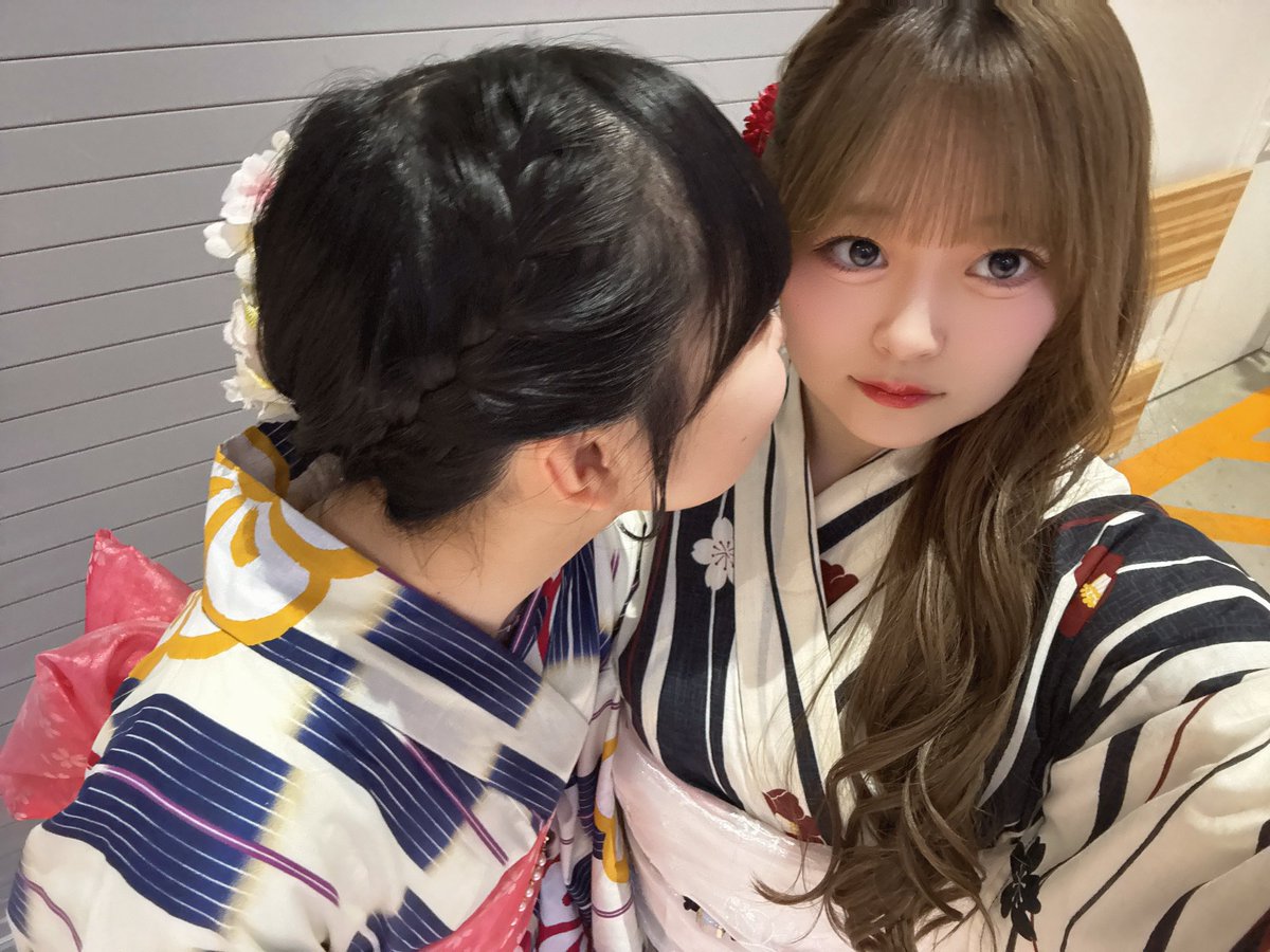 ibuki1484_hkt's tweet photo. 最近会うたびに「なんかいぶさんかわいい」って真っ直ぐな目で言われる。

だから心の中でタベタイタベタイタベタイ
と思いながら「そうか？😐」って返す。
ペチンしていい？たべてい？
りゅうママ許可ください。お願いします。 https://t.co/uuGJX73qeV