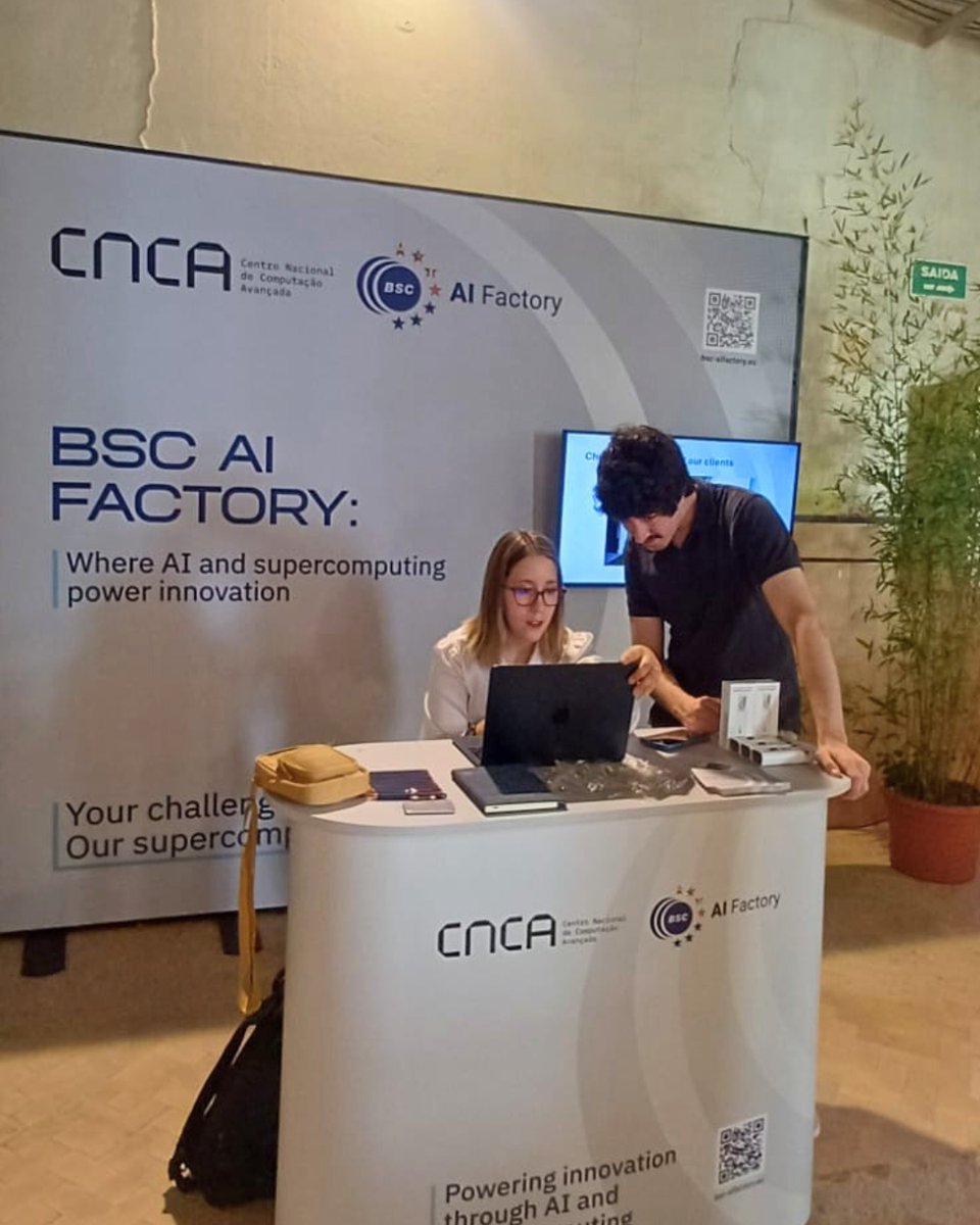 acnca_pt's tweet photo. 📸 #StartupSummit 2026 wrapped up after two great days of connecting with the innovation community.

Our CNCA Project Leader for BSC #AIFactory introduced the project, while our booth welcomed startups eager to explore its services.

Thank you to everyone who stopped by! 👋 https://t.co/jrXlmWOY0Z