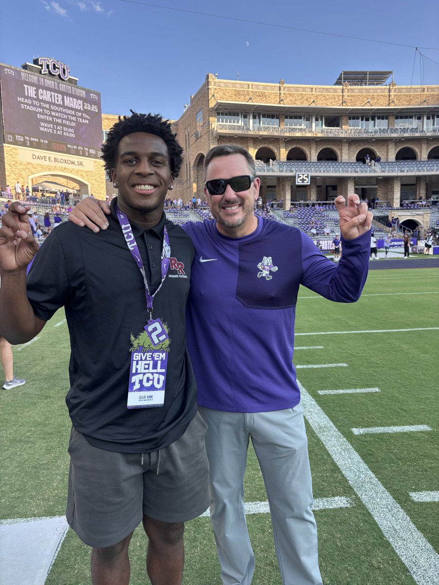 EllisKingATX's tweet photo. Had a great experience @TCUFootball this weekend! Thank you! @realcobebryant and @CoachKWils 
#connectedathletics
#BREAL
@cmoorefrog 
@Payton_Newkirk 
@briansolemsaas 
@RoundRockFB 
@AWilliamsUSA 
@connectedathUSA https://t.co/gPvDNrMo1K