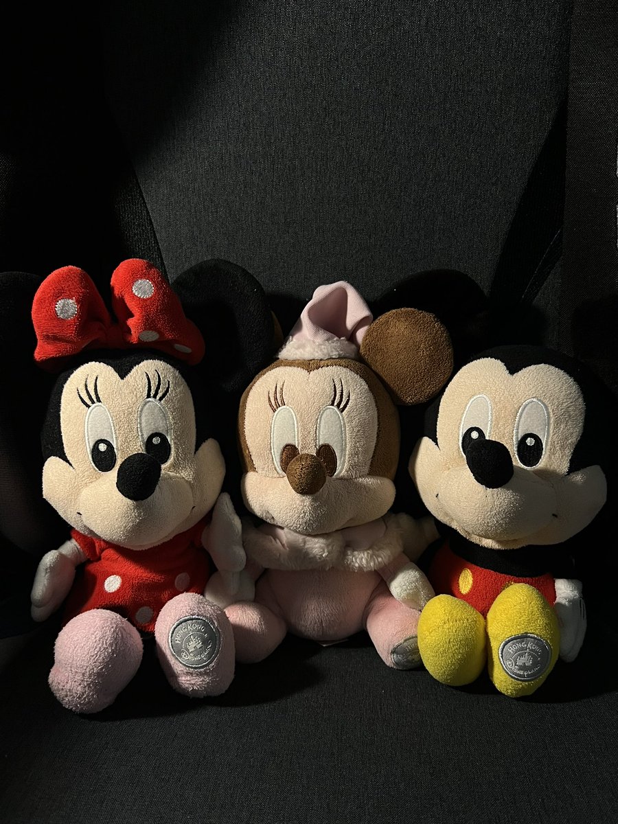 onthejh's tweet photo. ขออนุญาตส่งต่อค่ะ ของเเท้ทุกชิ้น ราคาน่ารัก

หมวก101 ซื้อจาก disneysea (ใส่วันเดียว) 
;  250฿ 
micky minnie baby disney hongkong  (งานเก่า) 
;  200฿ (for1) รับหมดให้ 500 ถ้วน

ส่งฟรี reg  
ของทุกชิ้นเป็นของสะสม ส่งต่อเนื่องจากไม่มีที่เก็บแล้วค่ะ 🙇🏻‍♀️🤏🏻
#ส่งต่อdisney https://t.co/Sg2VsDw72S
