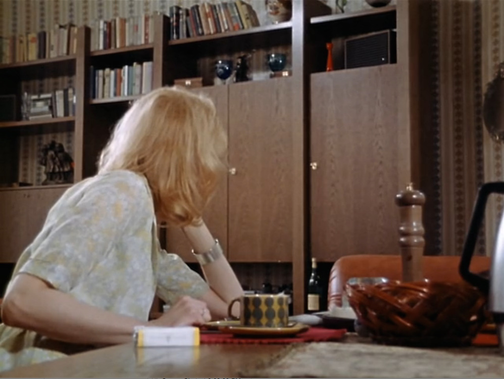 sapphicoread's tweet photo. mood: margit carstensen in fear of fear (1975) https://t.co/RDIwsno04r