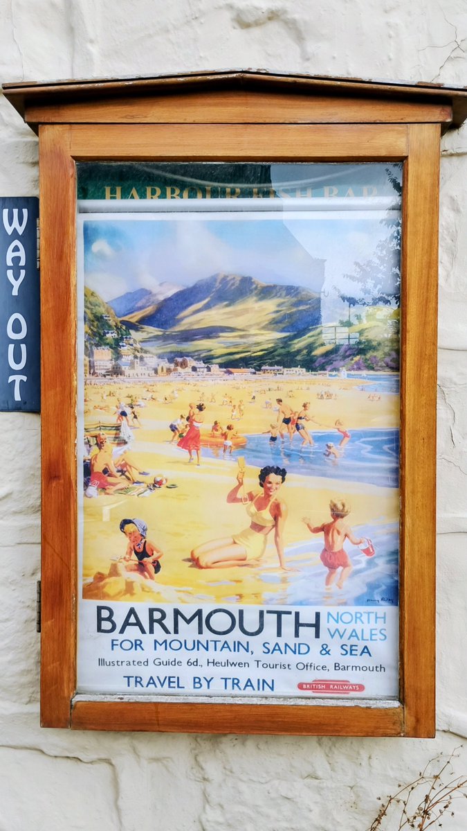s4r4h_l's tweet photo. @DailyPicTheme2 Monday 21 September
Today's Daily Picture Theme is 'Old Advertisements'
I love the vintage railway posters, this one still up in #Barmouth
Reply or RT with your own photo
Tomorrow's theme will be 'Patterns in Nature'
#DailyPictureTheme #OldAdvertisements https://t.co/vGxZLWTHu5