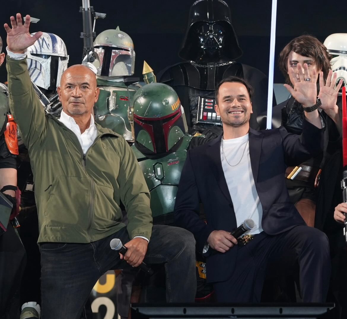 hizan_hamaoka's tweet photo. Temuera Morrisonさんから声をかけてもらって、一緒に写真を撮ったあの日のことは、一生忘れません。

まさか向こうから声をかけてもらえるなんて、本当に夢みたいな瞬間でした。

#SWなんでお前のSW見せてくれ https://t.co/g9ojFQNQuS