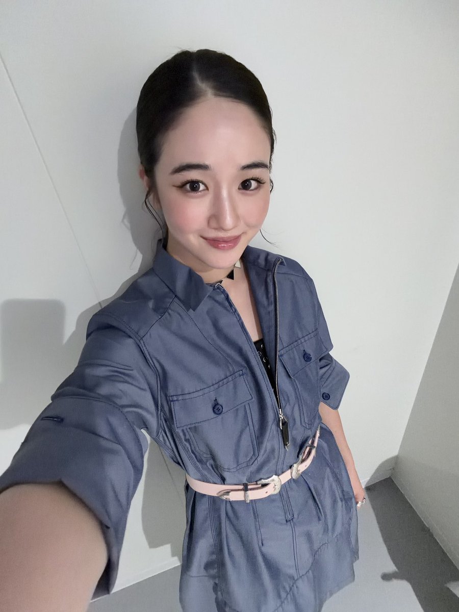 Ai_T_official's tweet photo. 映画『 #オデュッセイア』  @odysseyfilmjp 
大ヒット記念！吹替版上映イベント💐
スペシャルサポーターとして登壇させていただきました。

#平田広明 さん、#榎木淳弥 さん、
#坂本真綾 さん、#白石涼子 さん、
素晴らしい吹替版声優キャストの皆さまとご一緒でき、嬉しく、光栄な時間でした✨

吹替版、IMAXと2回楽しませて頂いたので、
3回目はサウンド＆映像に没入できる　#DolbyCinema で堪能してきます🎬

どの年代の方にも、きっと心に響くものがある作品。
今年、ぜひ劇場で観ていただきたい映画です。

荒天の中ご来場くださった皆さま、
ありがとうございました！！