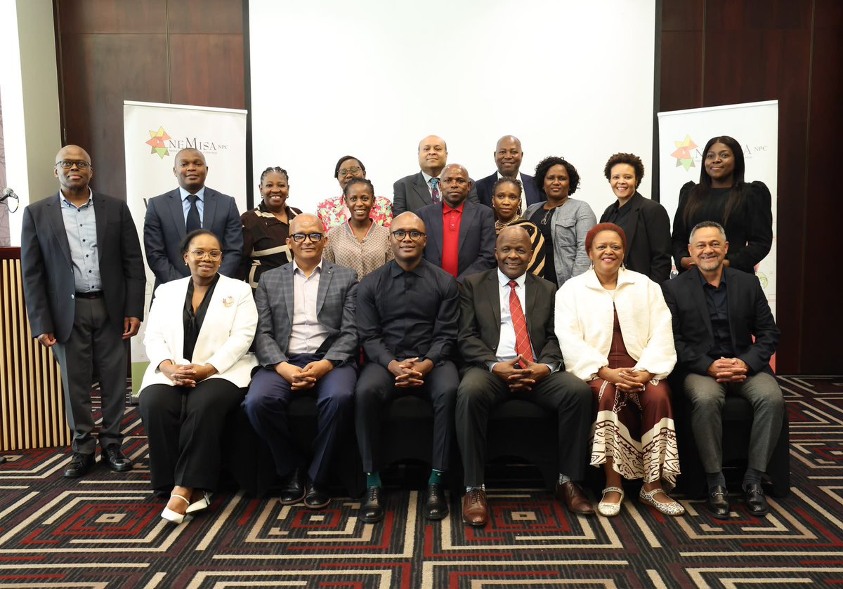 SollyMalatsi's tweet photo. #TheWeekThatWas | 14 – 18 Sept

Last week, I had the privilege of seeing the power of traditional leadership to revitalise rural economies. I also joined UNESCO and its partners as they discussed harmful online content, keeping people safe and freedom of expression in South Africa.

🎓 Strengthening governance at NEMISA to grow digital skills training

I joined the annual general meeting of the National Electronic Media Institute of South Africa (NEMISA) on Tuesday.

It was a robust meeting in which I received an update on NEMISA’s performance, its challenges and how the leadership team plans to deal with some of these.

NEMISA is crucial to the success of developing future-fit digital skills, a key priority of the Department of Communications & Digital.

💻 Making the internet safer while protecting free expression

I had the honour of addressing the launch of the National Study: Governance of Online Harmful Content and Freedom of Expression in South Africa report on Thursday morning.

The event was convened by UNESCO, in partnership with Research ICT Africa, Centre for Human Rights, Faculty of Law, University of Pretoria, UNESCO Information for All Programme Committee, UNESCO National Commission for South Africa and the Social Media 4 Peace South Africa Coalition.

The forum's focus aligns with two of my key priorities: affordable and reliable universal access to the internet; and creating safe online environments, particularly for vulnerable communities such as women and children.

Creating safe online spaces needs government, social media platforms, technology companies, civil society, academia and the public to work together to fight online harm, misinformation and disinformation.

📡 Seeing village economies grow

I honoured an invitation from Kgosana Dr Koketso Rakhudu (Chief of Tsitsing – Kgotla Ya Rakhudu) to attend the Village Economy Indaba Re-Purposed Summit 2026.

It’s heartening to see visionary traditional leaders working so tirelessly for the upliftment of their communities.

I spoke about how collaboration between traditional authorities and government matters and why it's key for bringing broadband connectivity to rural communities.

Access to meaningful connectivity in villages is essential to empower communities with economic opportunities for a better life.

Read more here: https://t.co/H35zHdUqot