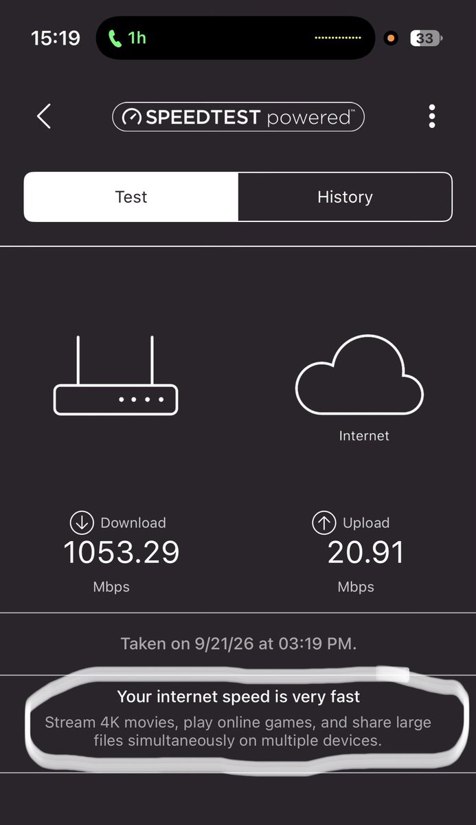 icebergtz's tweet photo. @DStv_Kenya Following your instructions for the umpteenth time and reinstalling the app. I mean scrolling your timeline, others have the same problem. What a coincidence! Clearly we all have terrible internet. Or, just maybe, it's the app. Pass this to your techs and corporate office. @dstv https://t.co/D9yL4SwevA