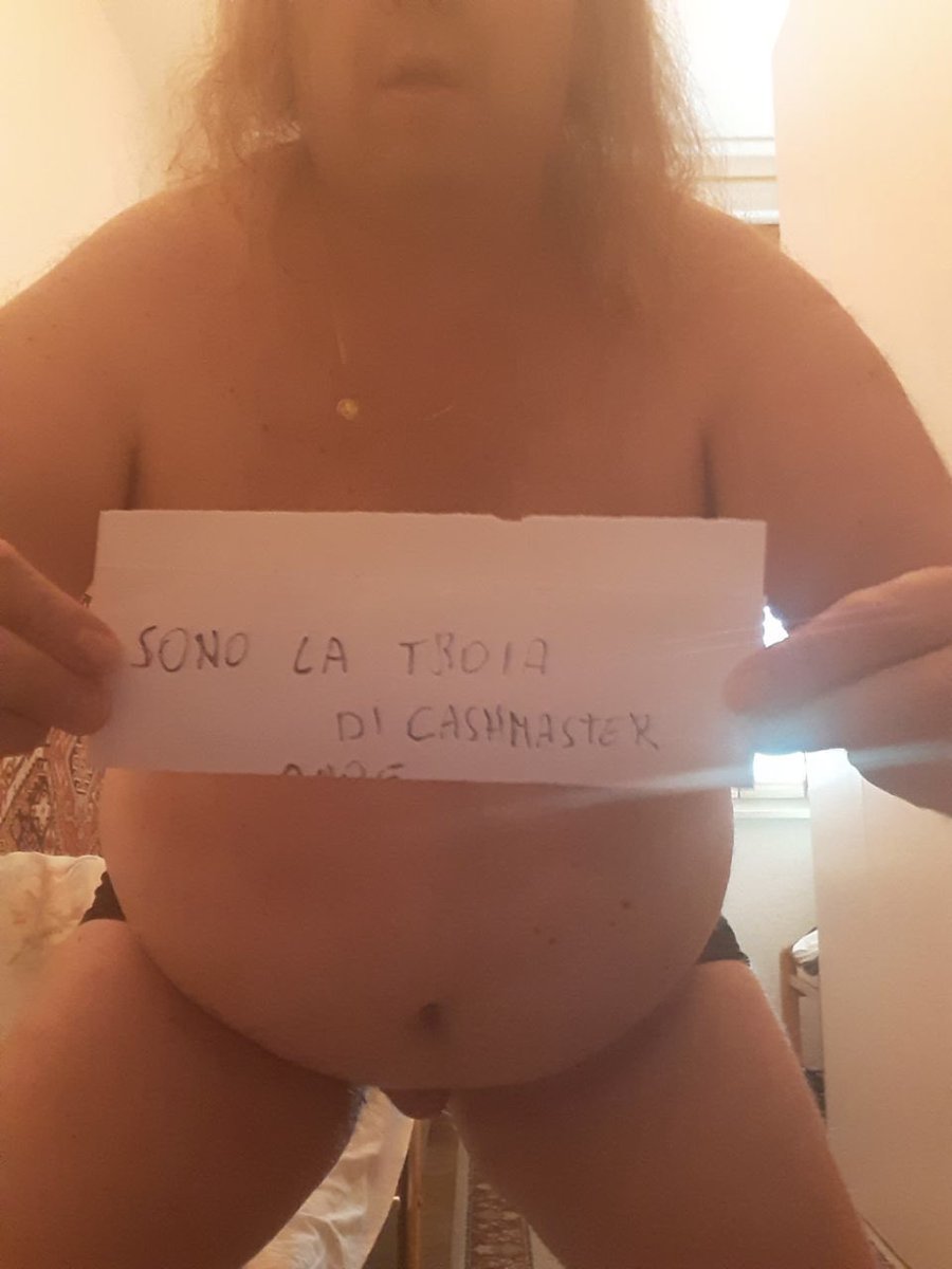AboveUrLevel_'s tweet photo. Guardate sto pezzente, per ogni commento il Coglione mi deve 5€, sapete già cosa fare 🤣💰

Look at this pig, for every comment the loser owes me 5€, you know what to do 🤣💰 https://t.co/5CKbYJeObh