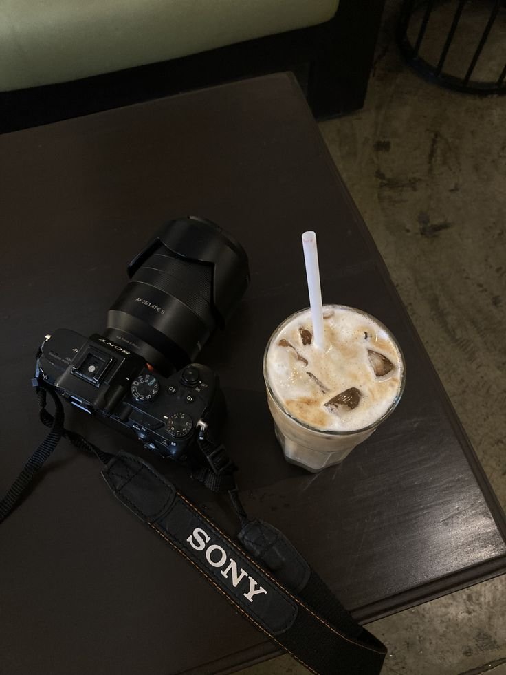 chiamakanw's tweet photo. Still learning, still experimenting, still finding my own style.
#Photography #StreetPhotography #Camera https://t.co/ZXQNSvTEUj