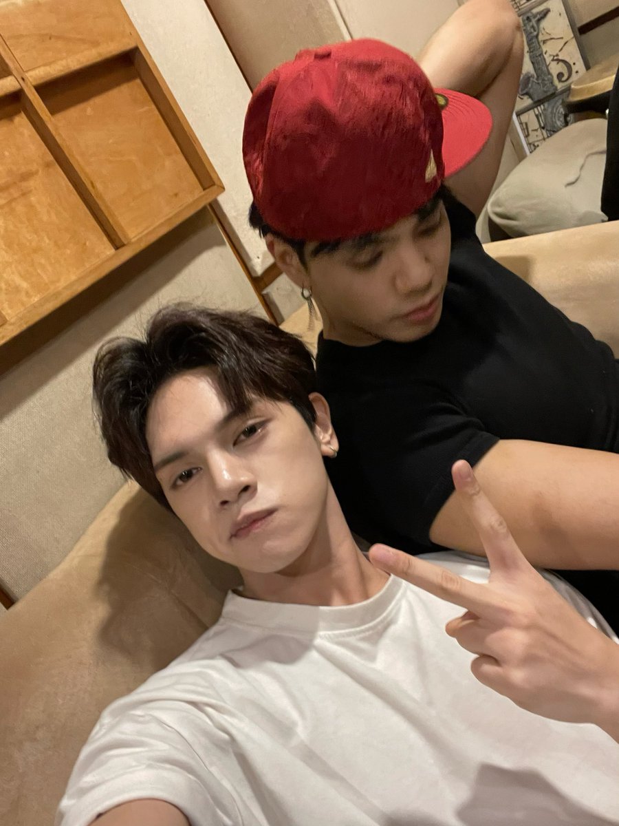 elevenation_ofc's tweet photo. 🔗 [📱] #ELEVEN_Socials
2026.09.21
via IG Post

"school boi"

🔗 https://t.co/T5UpnDxswZ

#DAYONEFindTheirStories
#DAYONEOfficial #DAYONE_Eleven https://t.co/rgRsTuWp27