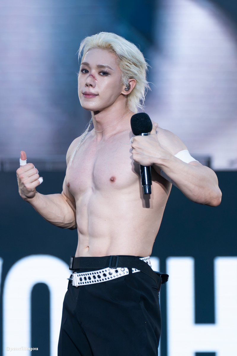 penciltoyou's tweet photo. 260912 WATERBOMB in KAOHSIUNG 
 
If it’s not you, I can’t get enough.

#원호 #WONHO #CORE #DontWakeMeUp https://t.co/VpNn8nrViz