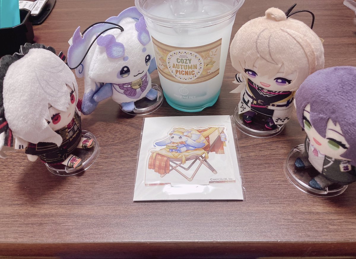 den1059's tweet photo. 昨日友人らと行ったカラオケ楽しかったな〜🤗 https://t.co/5kMFEsicZs