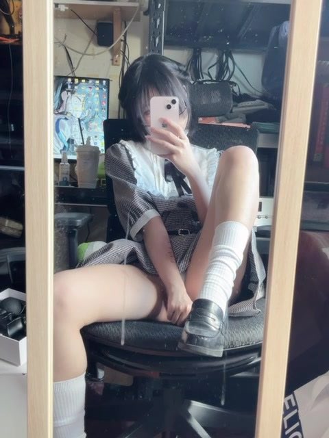 DeadEye_Kings's tweet photo. 周末好无聊啊🙄
有在澳洲留学的吗？
可以出来认识！认识一下
#悉尼 #Sydney #墨尔本 #布里斯班 #堪培拉 #黄金海岸 https://t.co/kfFgMTtuuM
