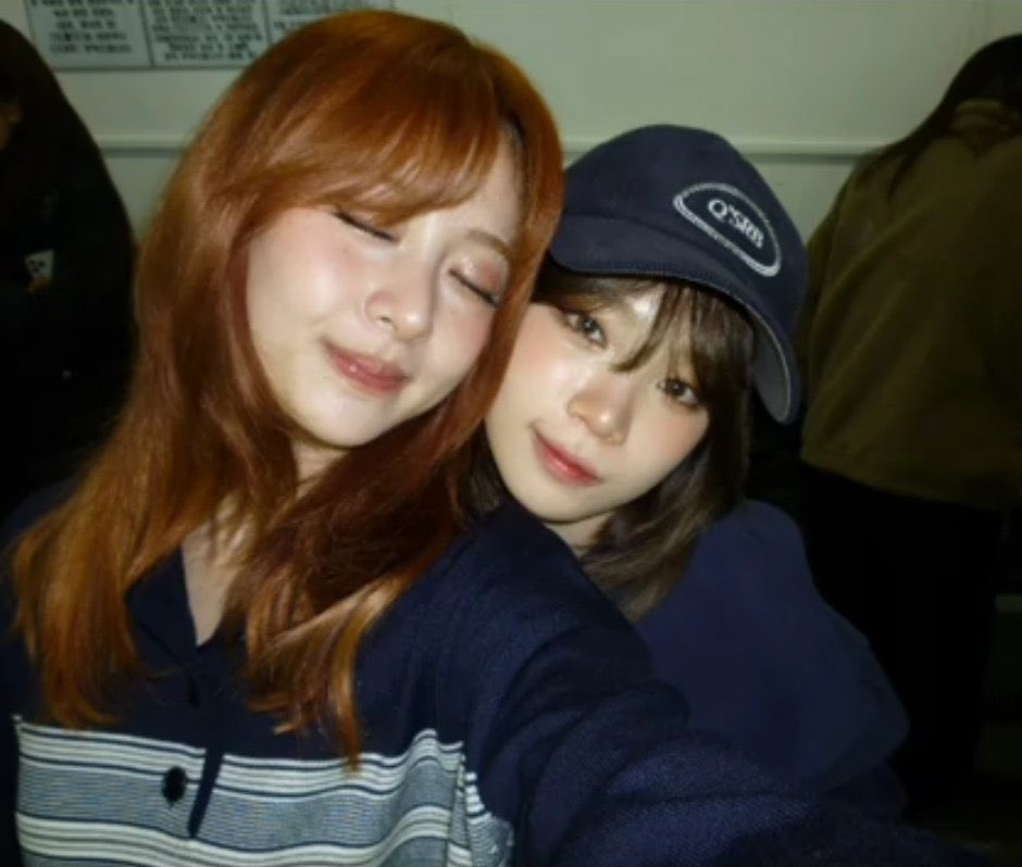 dHuHbbb's tweet photo. 지칠 때 기대 그땐 내가 이끌어줄게 ♥︎ https://t.co/g2gZ0cdmtQ
