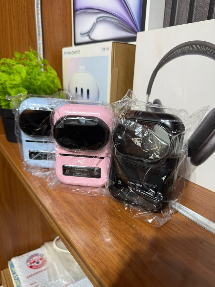 e_everything00's tweet photo. Mini Label Printer
350gh
☎️0202945062 https://t.co/eKAj8cRGsg