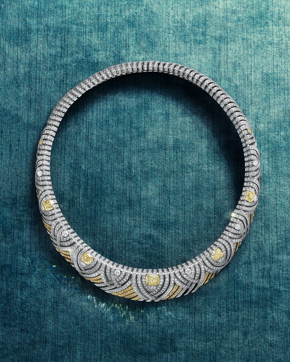 TiffanyAndCo's tweet photo. Inspired by the carefully woven branches of a bird’s home, the Nest chapter of Blue Book 2026: Hidden Garden transforms nature’s delicate architecture into awe-inspiring high jewelry. Platinum and 18k gold spiral around luminous diamonds, including over 10 total carats of cushion-cut Fancy Yellow diamonds that define the necklace and a cushion-cut Fancy intense Yellow diamond of over 6 carats at the heart of the ring. #TiffanyAndCo #TiffanyBlueBook #TiffanyHighJewelry

Discover more: https://t.co/oGiTuQUWmi