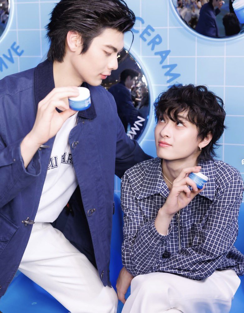 NNxu_u's tweet photo. รบกวนหมอมองกล้องหน่อยนะคะไม่ใช่หมอแต่แฟ…ฮัดชิ้ววว

#tthi_eks #waavetnp 
#theewave #ท่านโปรดคลื่น https://t.co/Tcbo6G3lmf