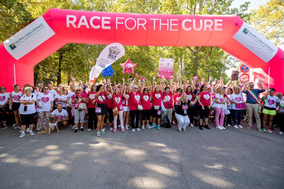 komenitalia's tweet photo. Grandissimo successo per la 20ª #RaceForTheCure di Bologna: 20.000 presenze a sostegno della salute femminile!

Per saperne di più https://t.co/g4tSIqPIC6 https://t.co/DUS7uNpHQp