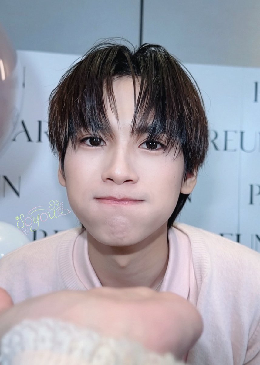 ssoyeonice's tweet photo. ลายน้ำใหม่ชั้น น่ารักมั้ยล่ะะㅠㅡㅠ https://t.co/1WYr8Y1YnZ
