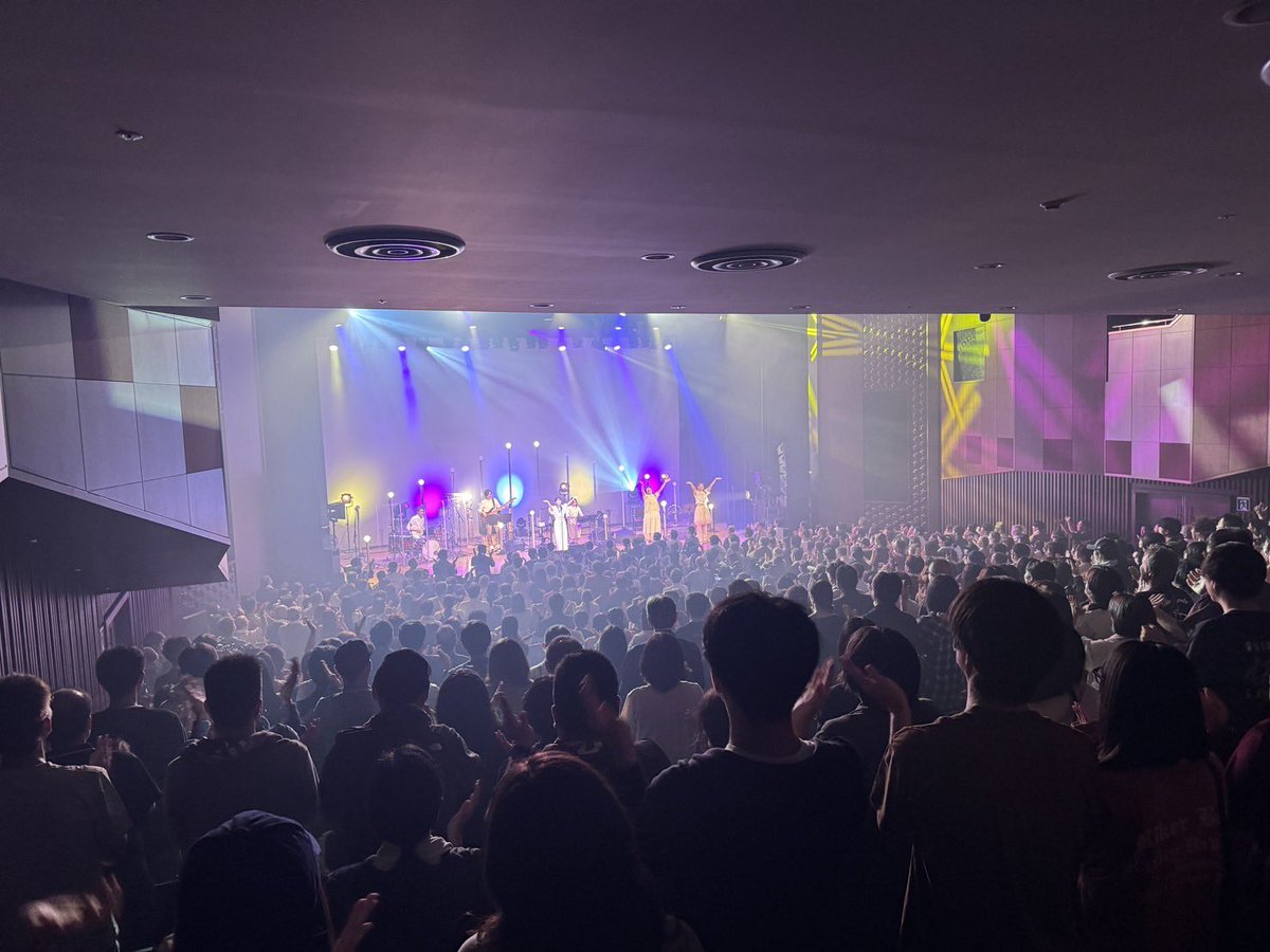 Maiko_Staff's tweet photo. 藤田麻衣子 20th Anniversary Special LIVEにご来場いただきました皆様、誠にありがとうございました！

✏️アンケート
https://t.co/At4ywPiIgL

本日台⾵25号の影響によりご来場が叶わなかったお客様を対象に、チケットの払い戻しを実施いたします。
払い戻しの期間など詳細は後日ご案内いたします。 https://t.co/qn7AC02elS