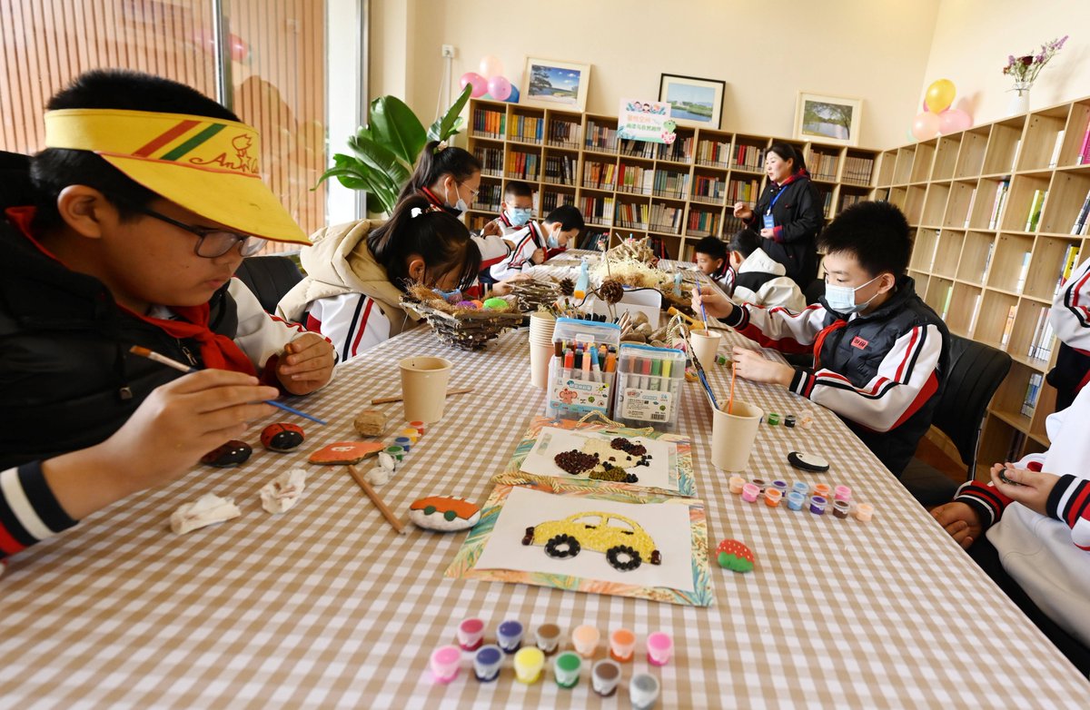 phpyeucabeni's tweet photo. Vengan hoy al parque comunitario! Taller de manualidades para nios y degustación de snacks saludables, de 16 a 18 horas. Venir sin cita previa.， https://t.co/xa1uYvOywF