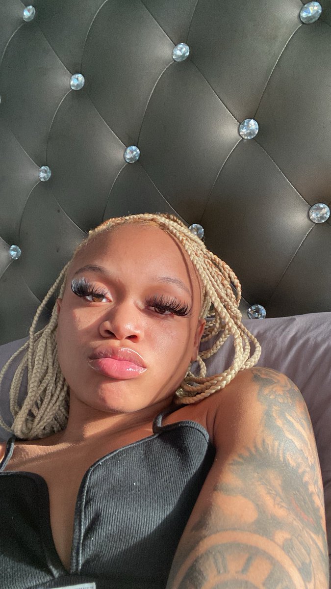 Ladyscarfacee's tweet photo. I missed X so bad🥹. #NewPage https://t.co/rmRHEtSlns