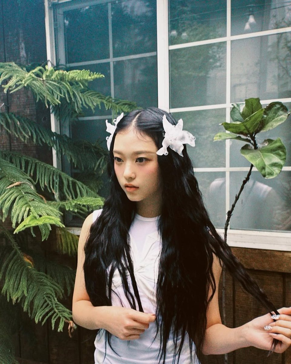 timeto_khr's tweet photo. 230921 공식 인스타그램
🔗https://t.co/fBgdMf2lhm
#해린 #HAERIN https://t.co/PBPKqT5cN8